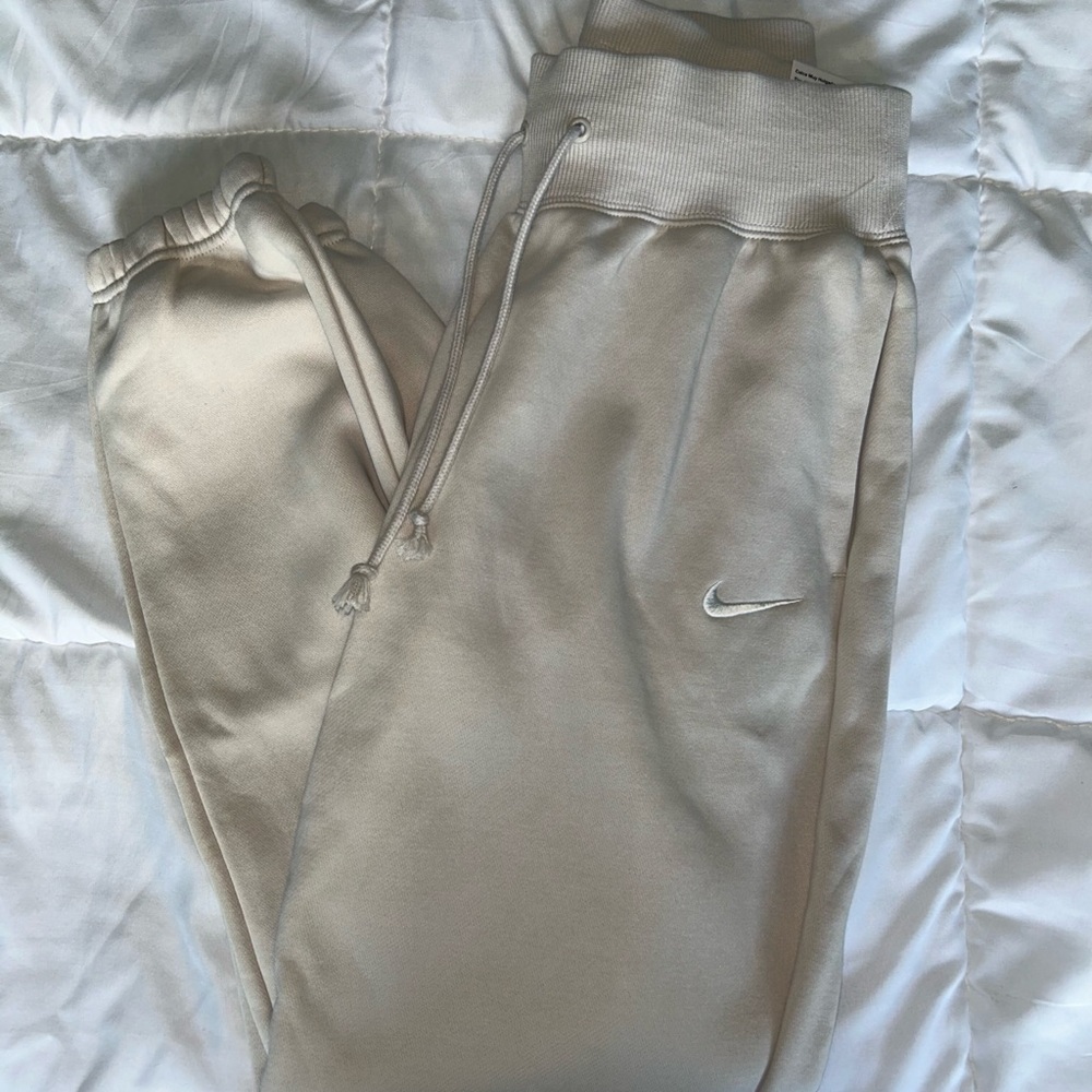 Nike Joggers